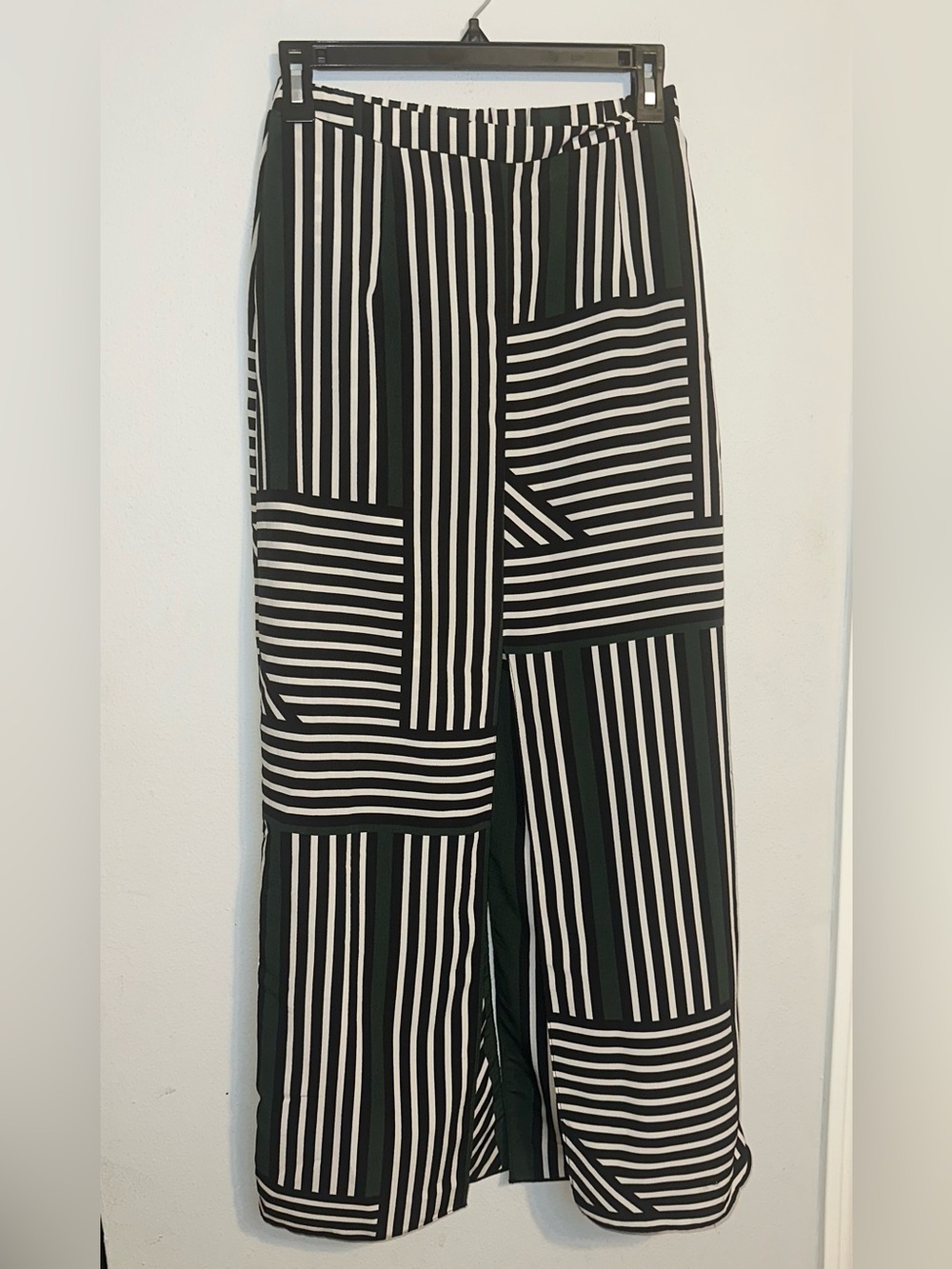 River Island Green and Beige Striped Skirt